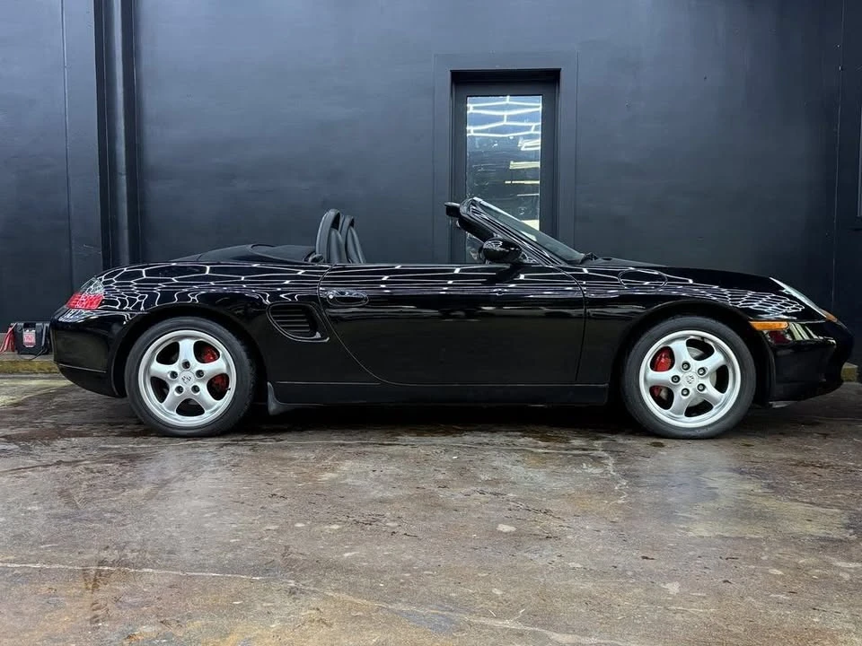 1998 Porsche 986 Boxster - Image 10 of 20