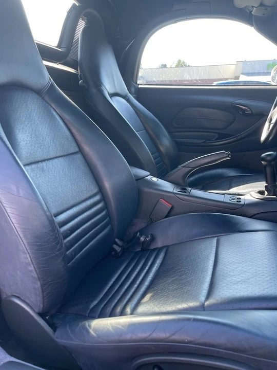 1998 Porsche 986 Boxster - Image 11 of 18