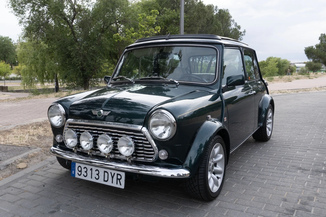 1998 Mini Mini Mark VII - Image 2 of 31
