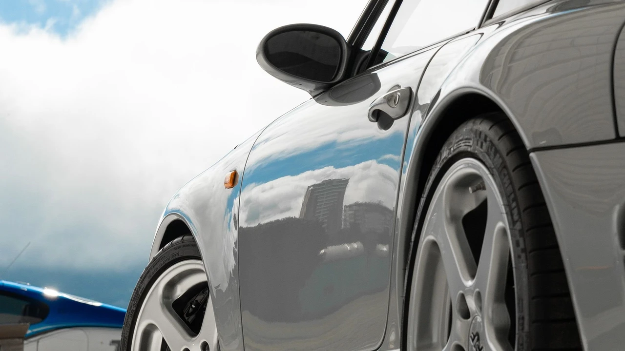 1998 RUF - Image 16 of 31