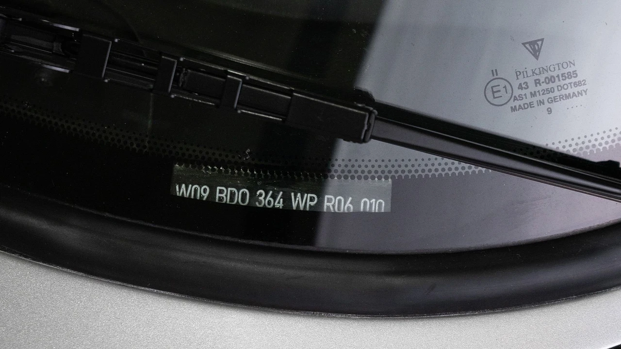 1998 RUF - Image 31 of 31