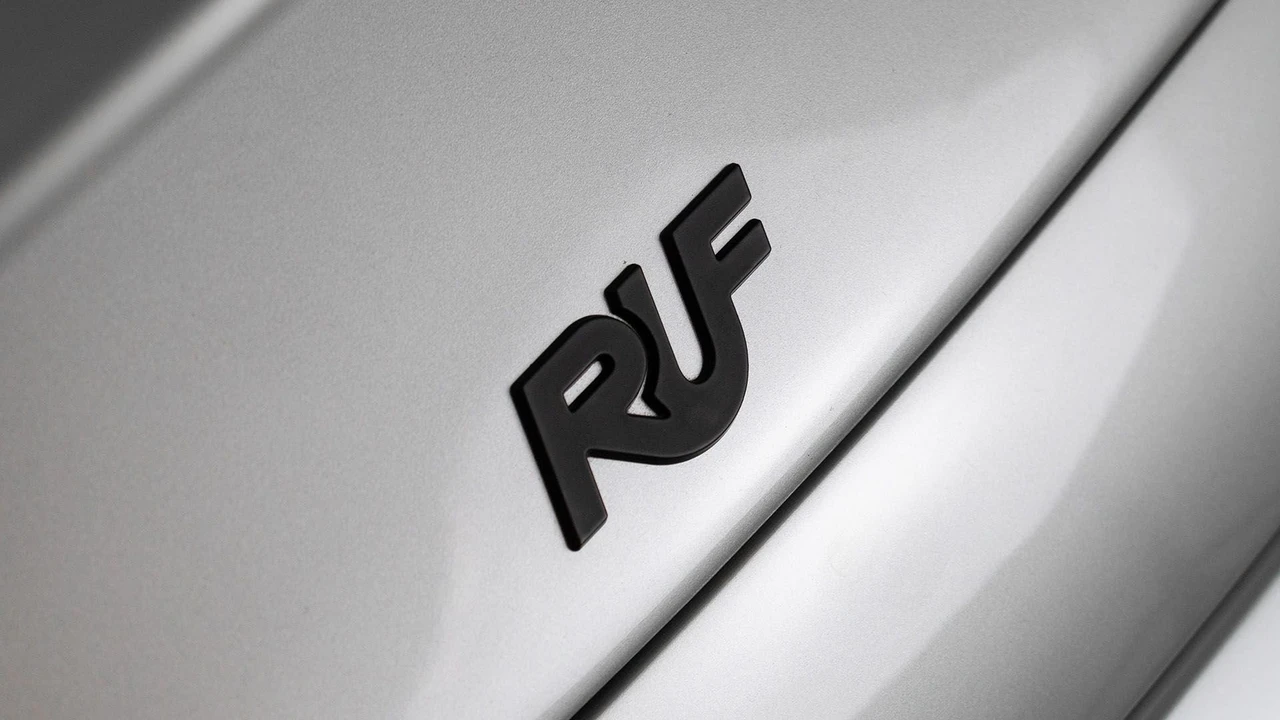 1998 RUF - Image 29 of 31