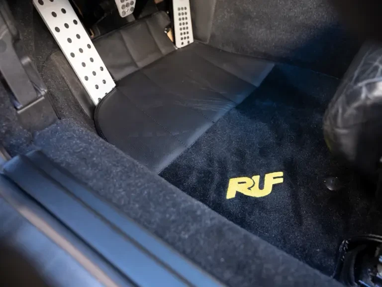 1998 RUF - Image 25 of 31
