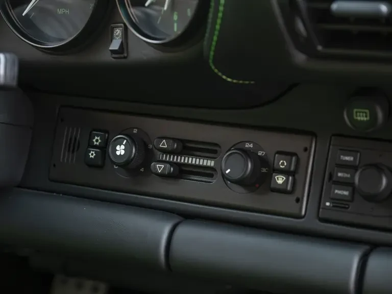 1998 RUF - Image 22 of 31