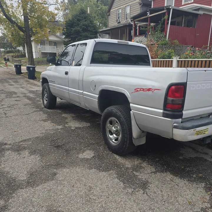 1998 Dodge Ram 2nd Gen - Image 2 of 6