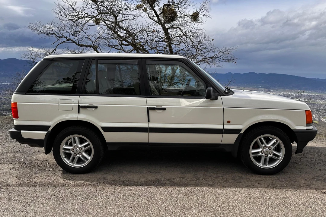 1998 Land Rover Range Rover P38A - Image 3 of 31