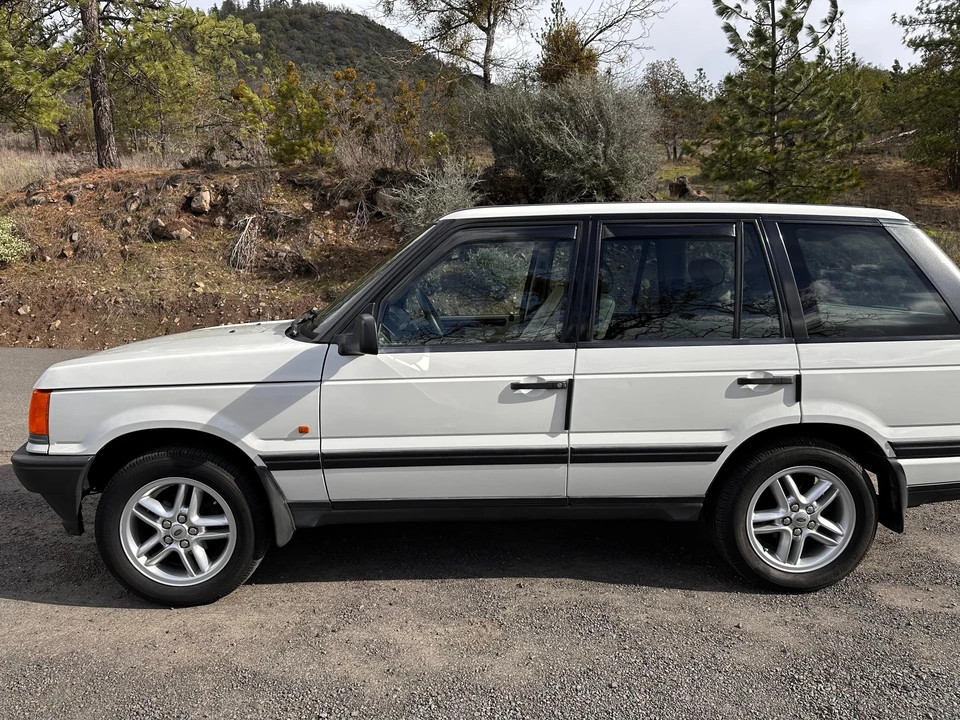 1998 Land Rover Range Rover P38A - Image 11 of 31
