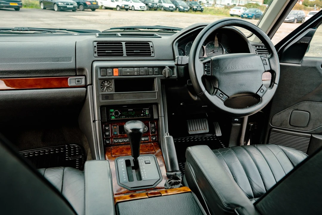 1997 Land Rover Range Rover P38A - Image 24 of 30
