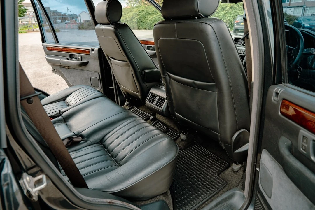 1997 Land Rover Range Rover P38A - Image 10 of 30