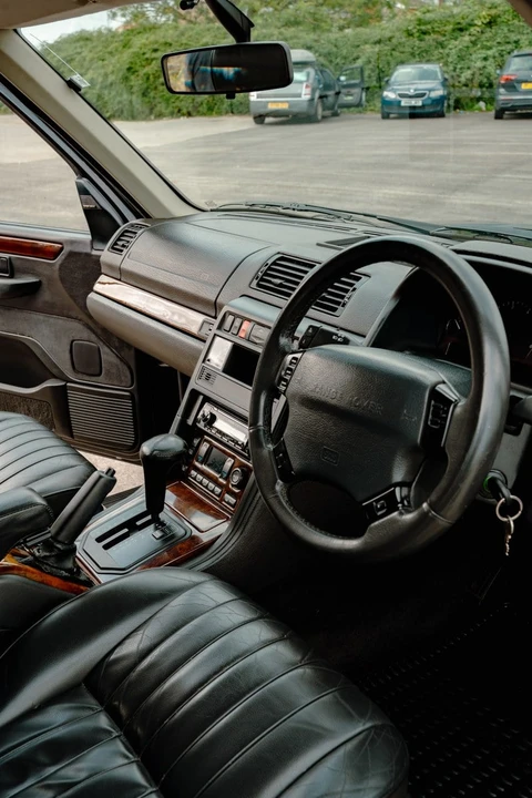 1997 Land Rover Range Rover P38A - Image 28 of 30