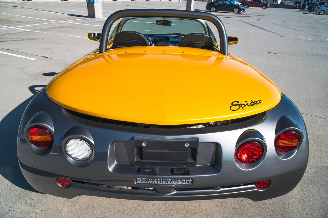 1998 Renault Spider - Image 14 of 31