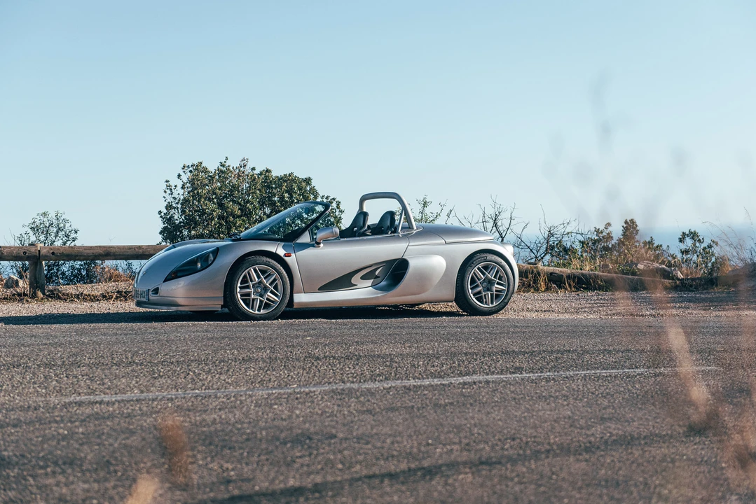 1998 Renault Spider - Image 4 of 31