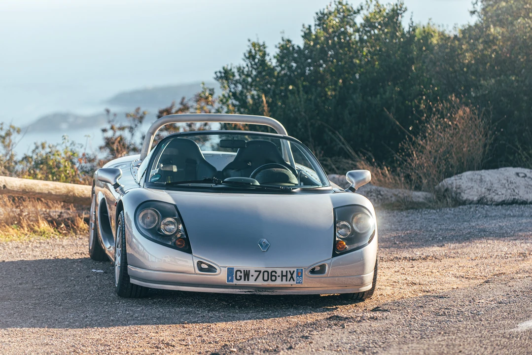 1998 Renault Spider - Image 2 of 31