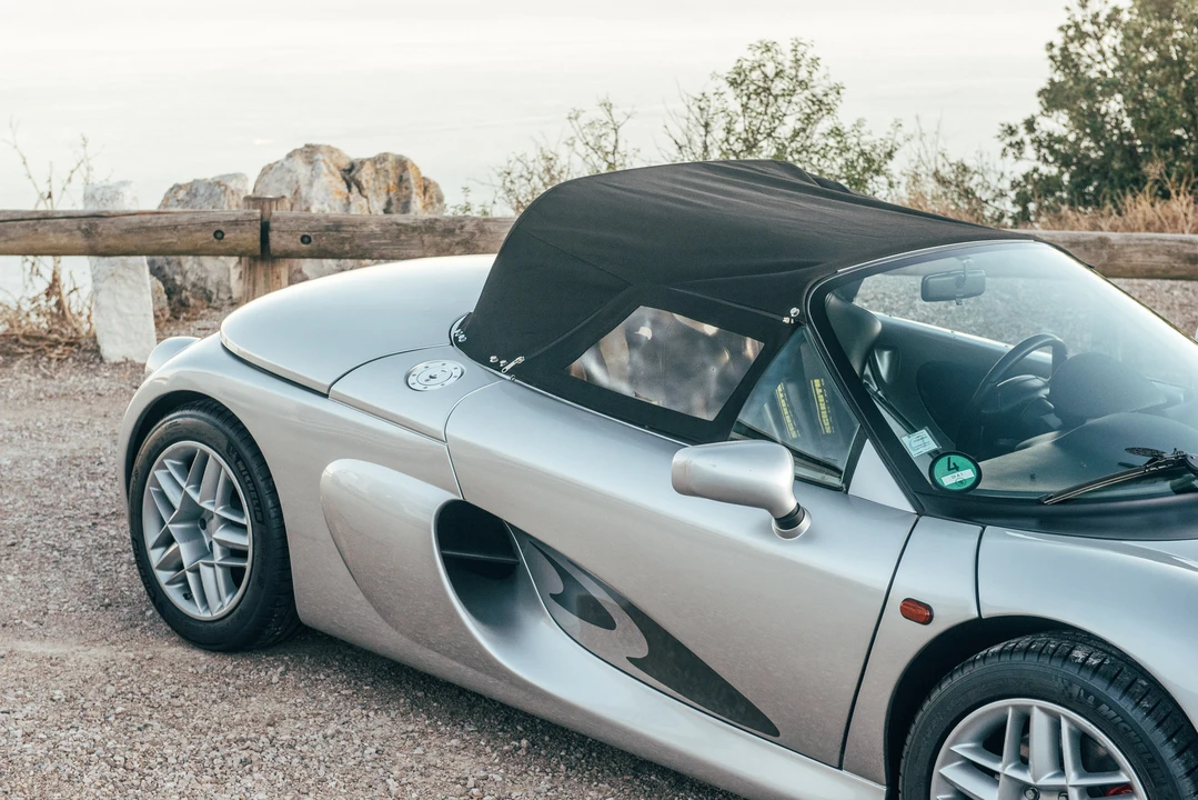 1998 Renault Spider - Image 26 of 31