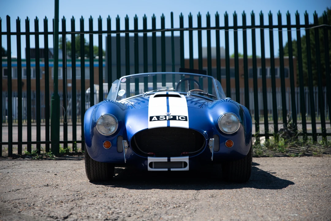 1998 Superformance - Image 3 of 31