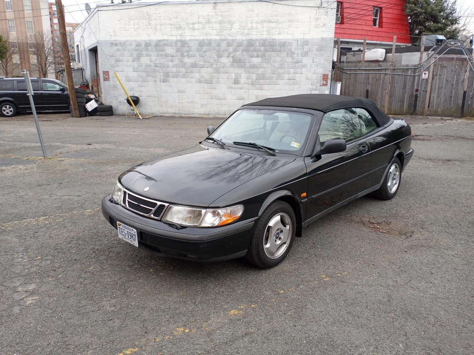 1998 Saab 900 2nd Gen - Image 11 of 31