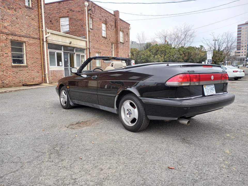 1998 Saab 900 2nd Gen - Image 19 of 31