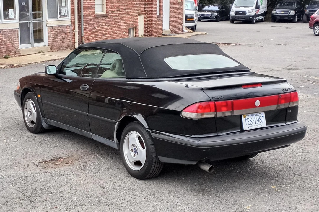 1998 Saab 900 2nd Gen - Image 21 of 31