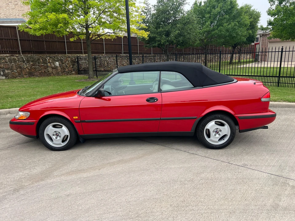 1998 Saab 900 2nd Gen - Image 14 of 31