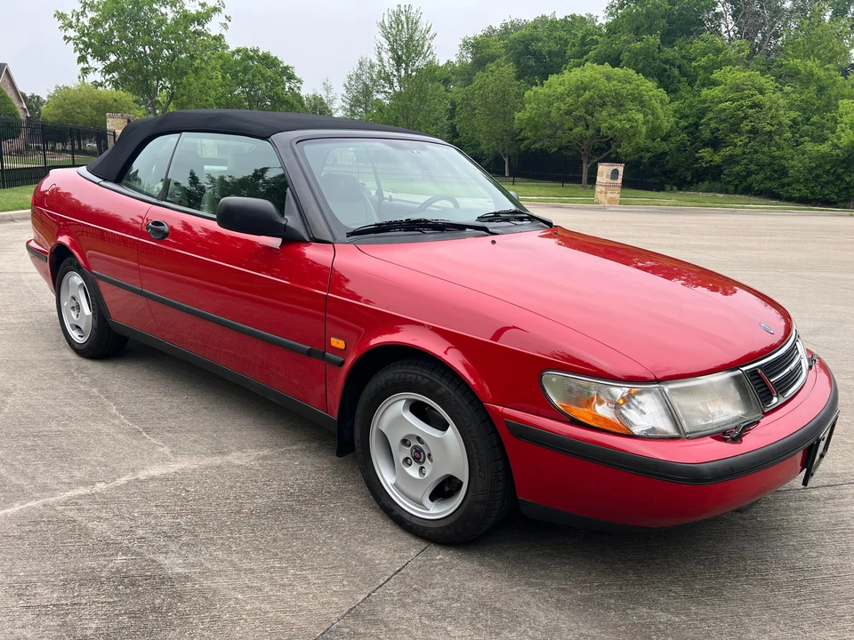 1998 Saab 900 2nd Gen - Image 18 of 31