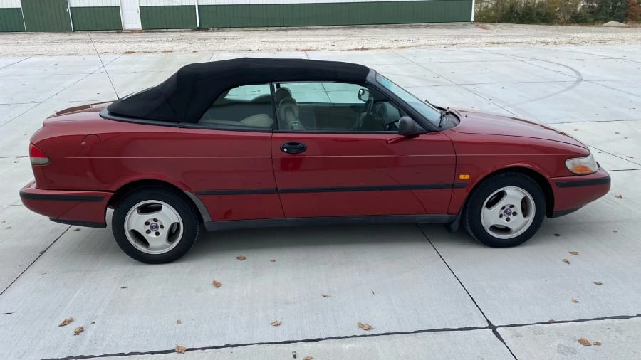 1998 Saab 900 2nd Gen - Image 2 of 12