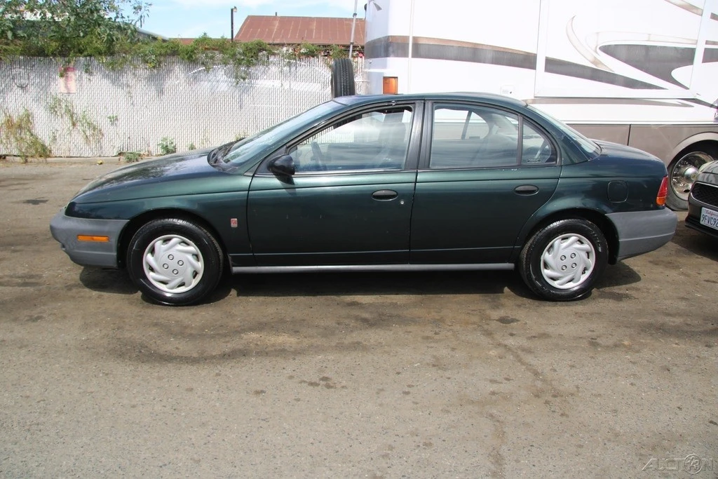 1998 Saturn - Image 3 of 21