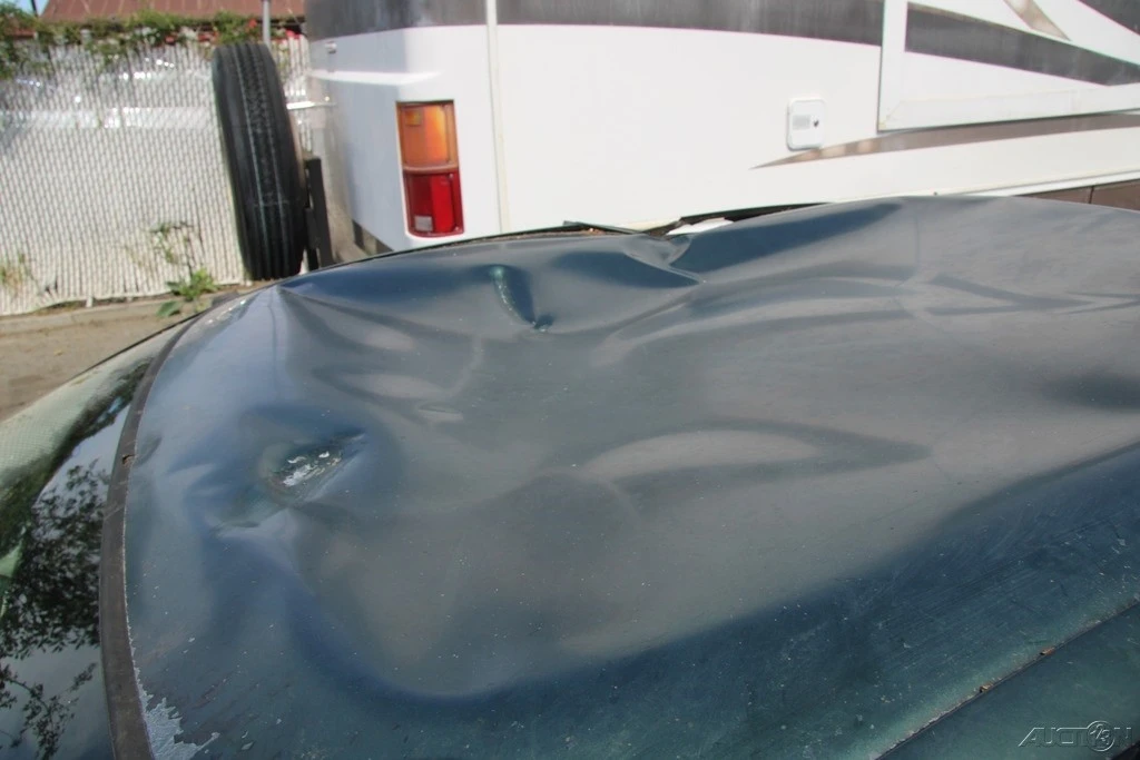 1998 Saturn - Image 11 of 21