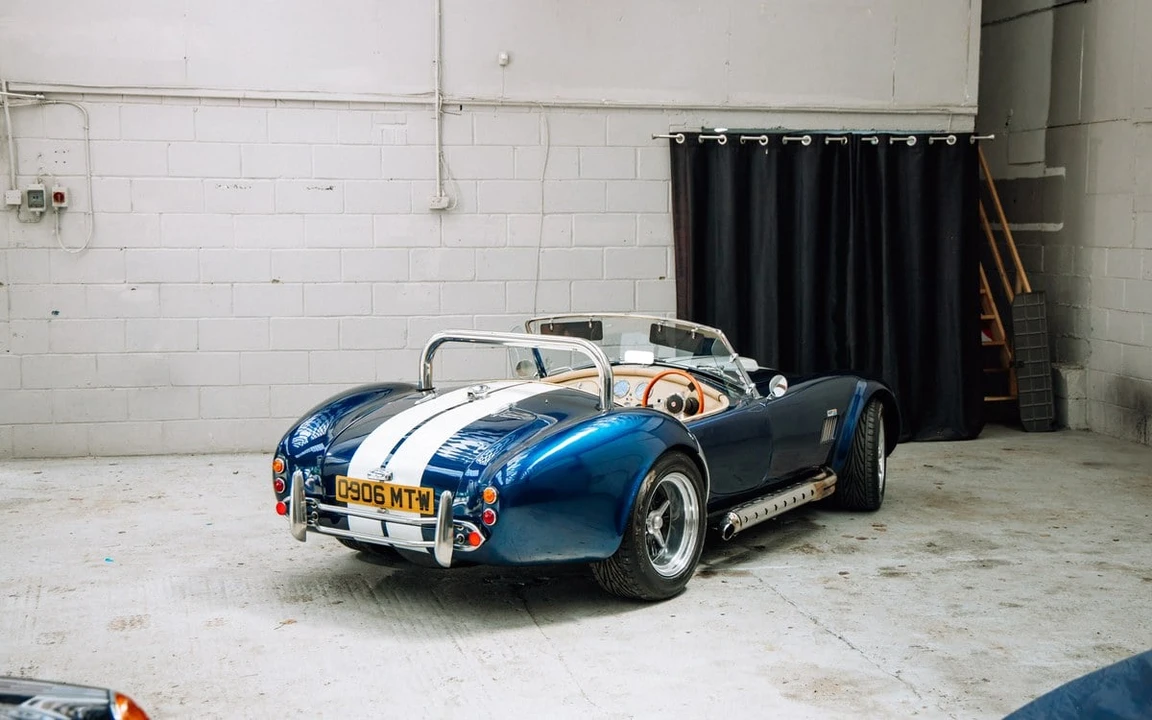 1998 AC - Image 18 of 30