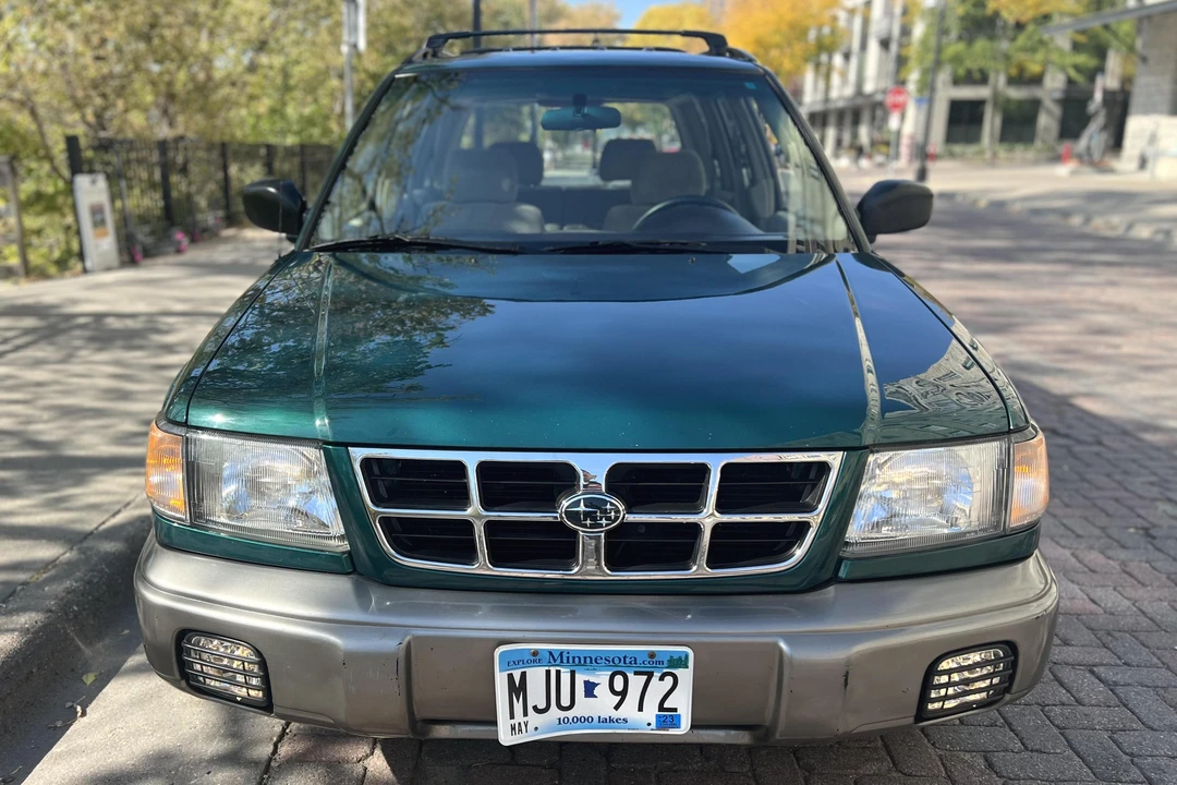 1998 Subaru Forester 1st Gen - Image 2 of 31