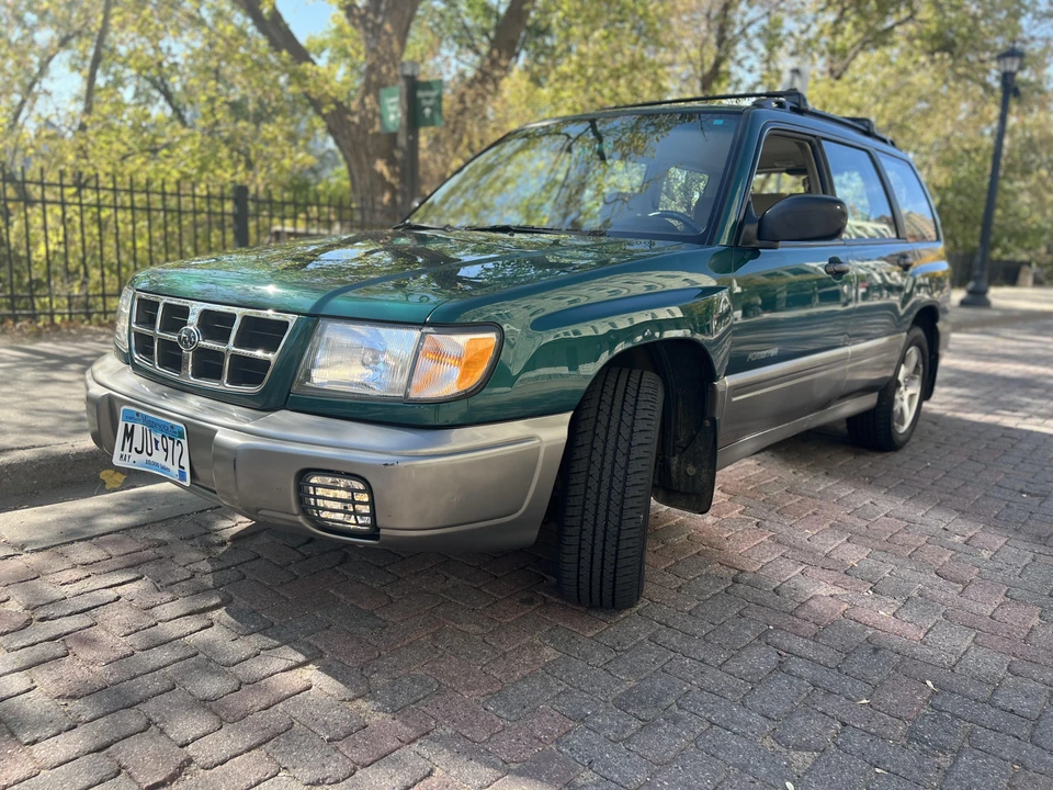 1998 Subaru Forester 1st Gen - Image 8 of 31