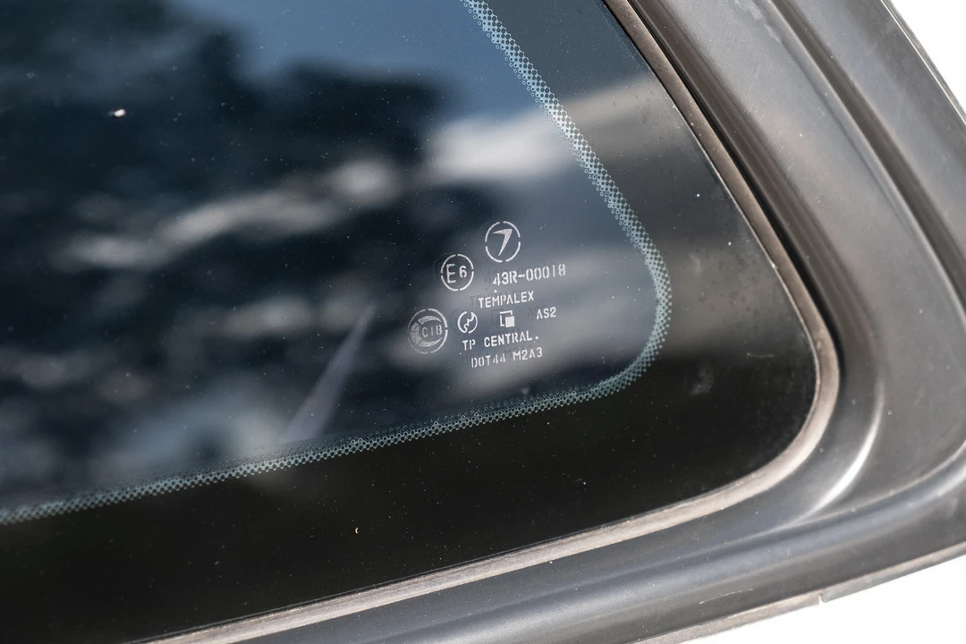 1998 Subaru Impreza WRX STi 1st Gen - Image 22 of 31