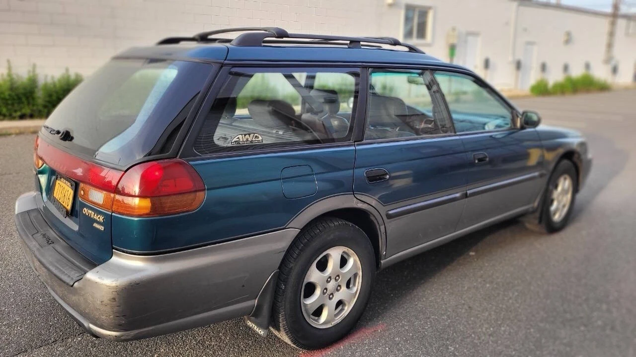 1998 Subaru Outback 1st Gen - Image 6 of 31