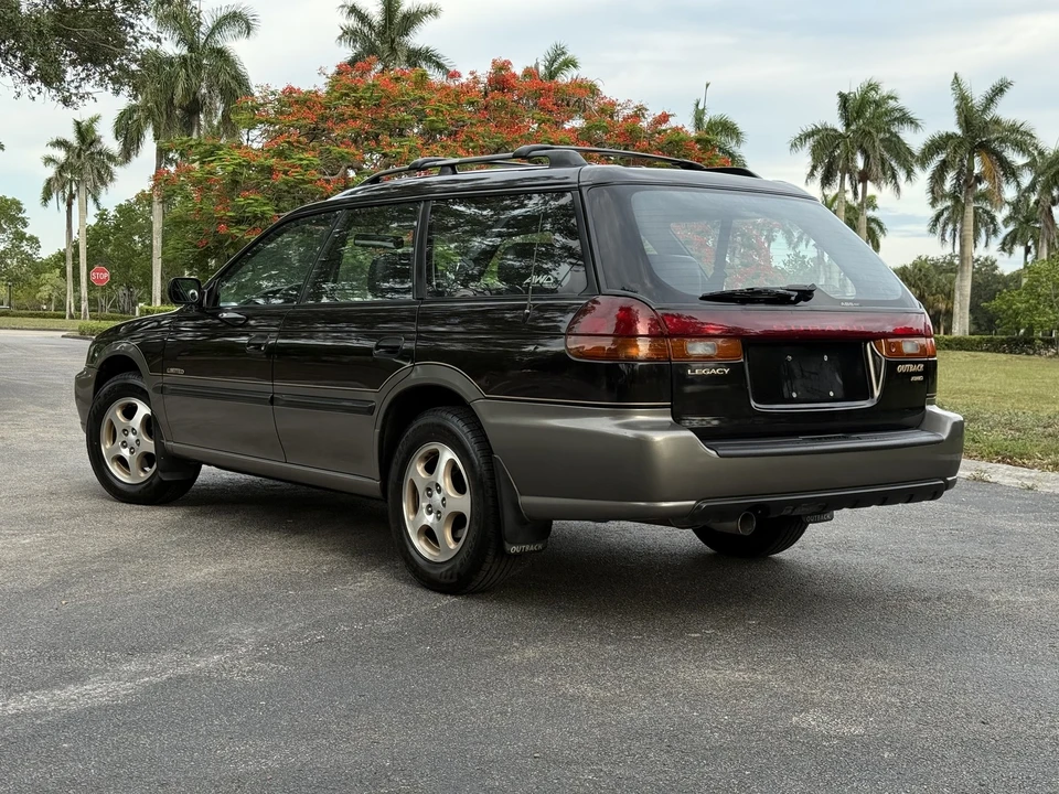 1998 Subaru Legacy 2nd Gen - Image 4 of 31