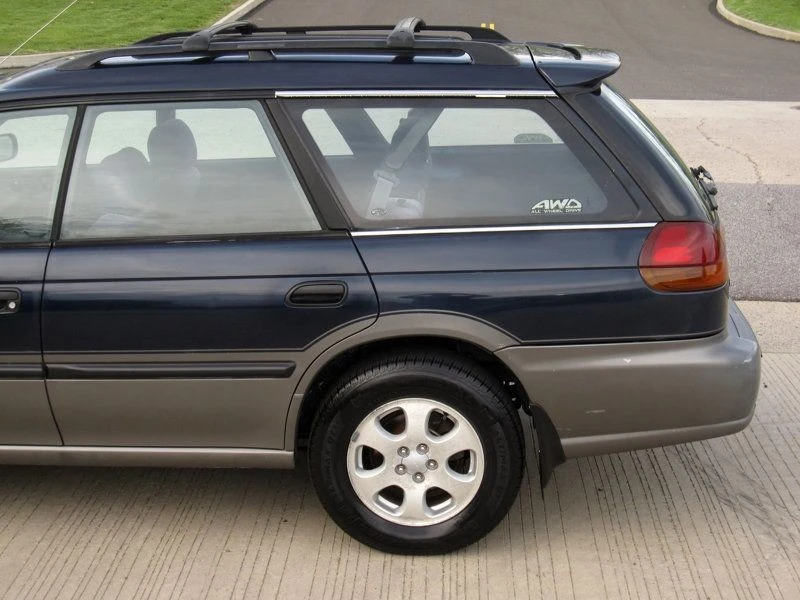 1998 Subaru Outback 1st Gen - Image 8 of 12