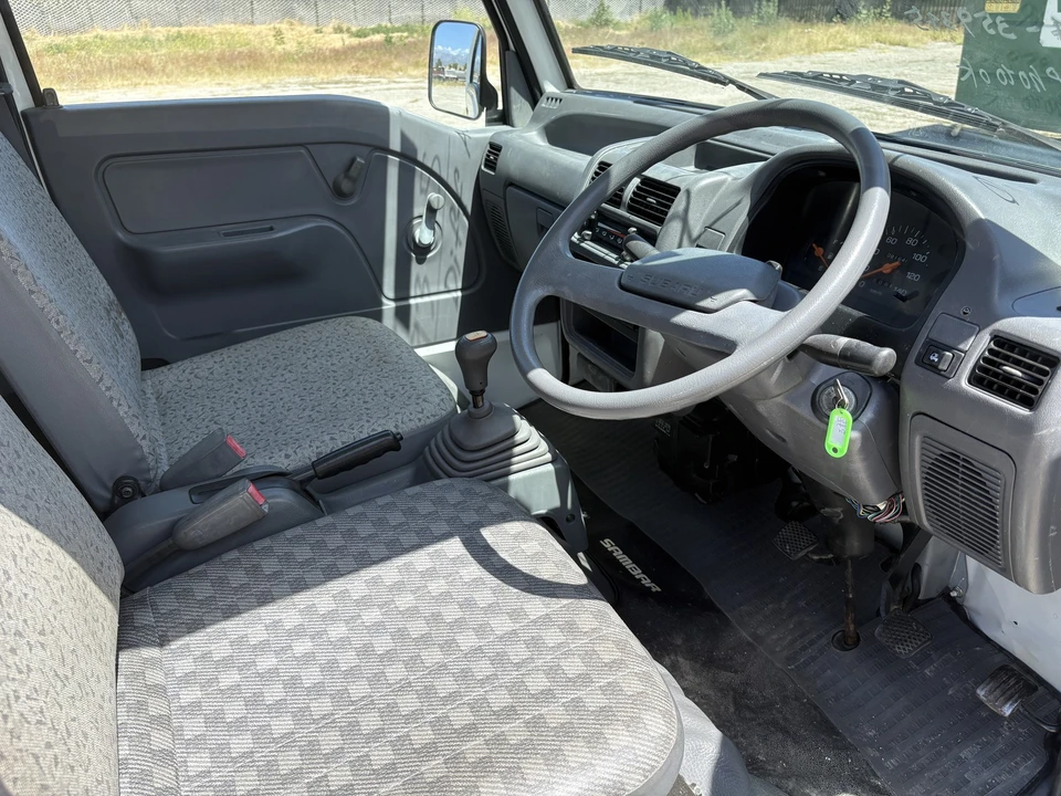 1998 Subaru Sambar 5th Gen - Image 13 of 31