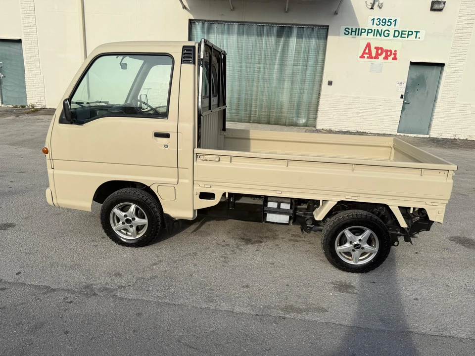 1998 Subaru Sambar 6th Gen - Image 13 of 31