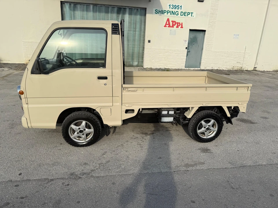 1998 Subaru Sambar 6th Gen - Image 12 of 31