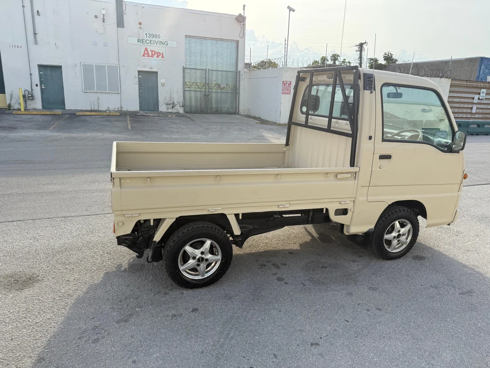 1998 Subaru Sambar 6th Gen - Image 21 of 31