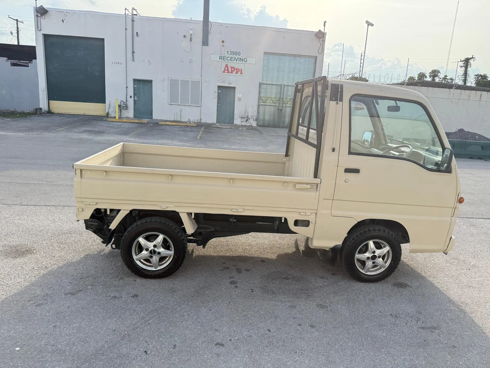 1998 Subaru Sambar 6th Gen - Image 22 of 31