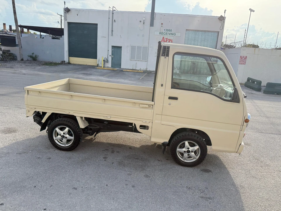 1998 Subaru Sambar 6th Gen - Image 24 of 31