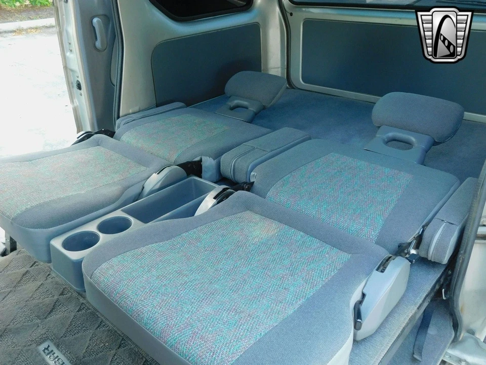 1998 Subaru Sambar 5th Gen - Image 16 of 21