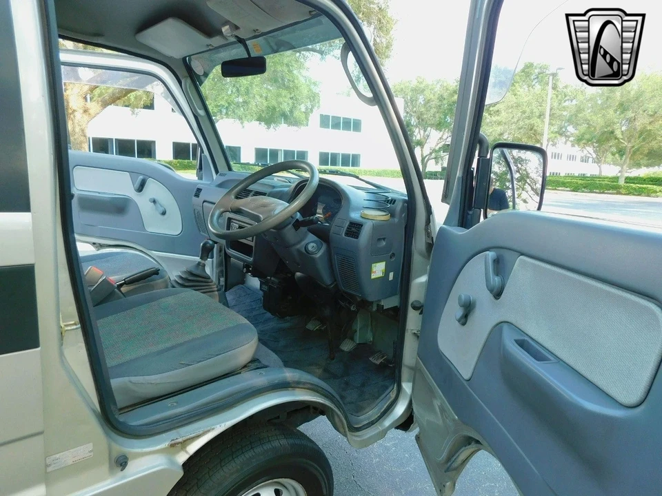 1998 Subaru Sambar 5th Gen - Image 11 of 21