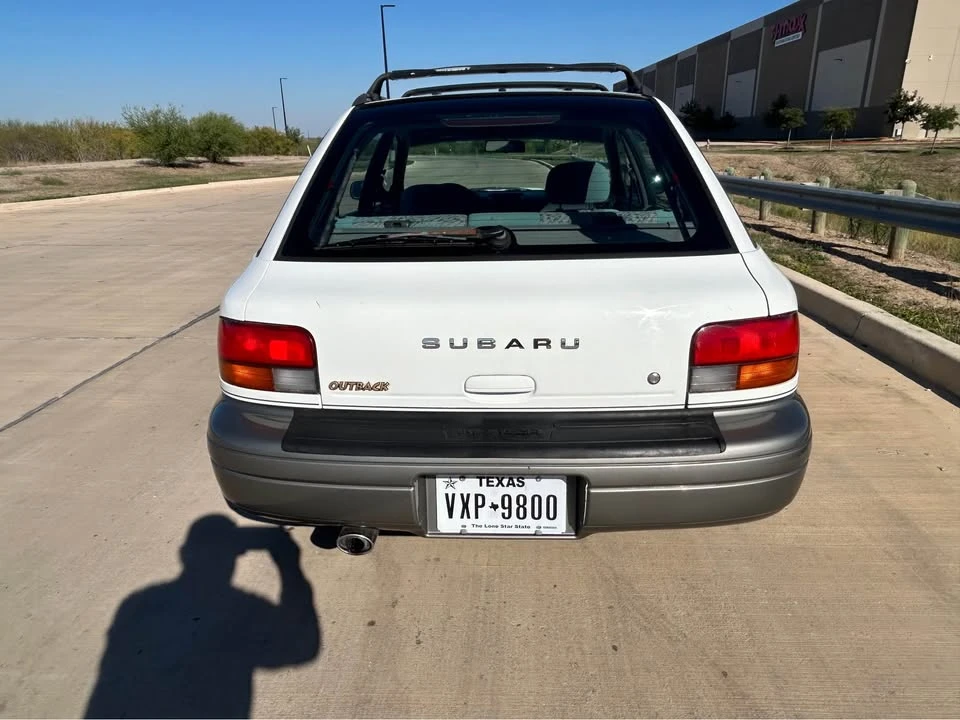 1998 Subaru Impreza 1st Gen - Image 5 of 16