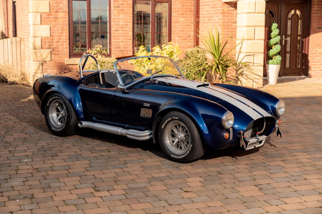 1998 Superformance - Image 11 of 31