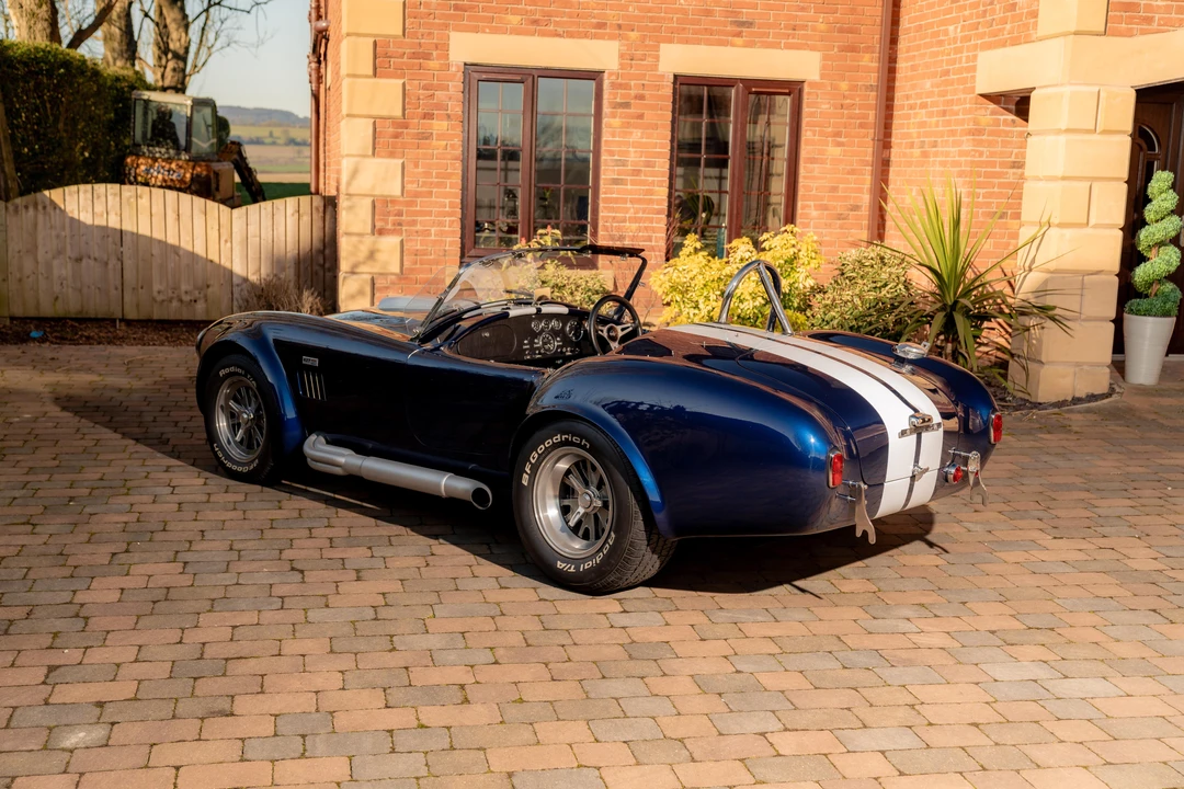 1998 Superformance - Image 15 of 31
