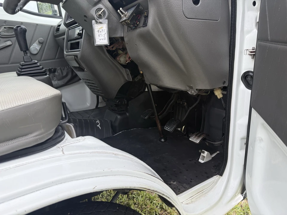1998 Suzuki Carry & Every 9th Gen - Image 23 of 31
