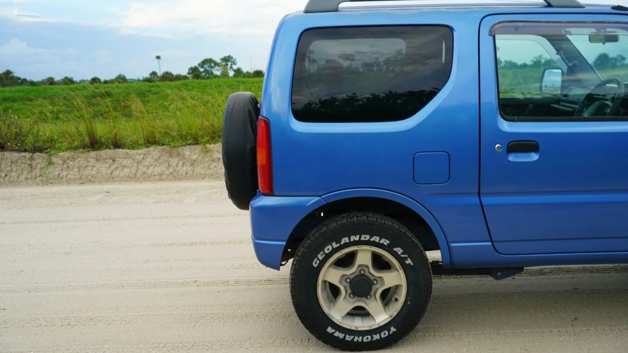 1998 Suzuki Jimny 3rd Gen - Image 12 of 21