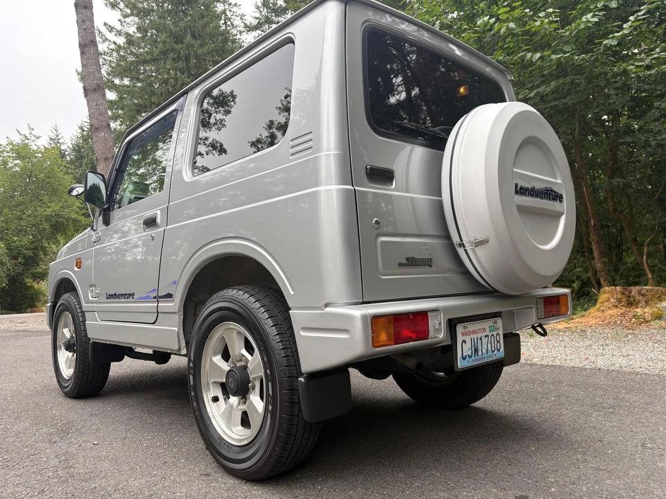 1998 Suzuki Jimny 2nd Gen - Image 19 of 31