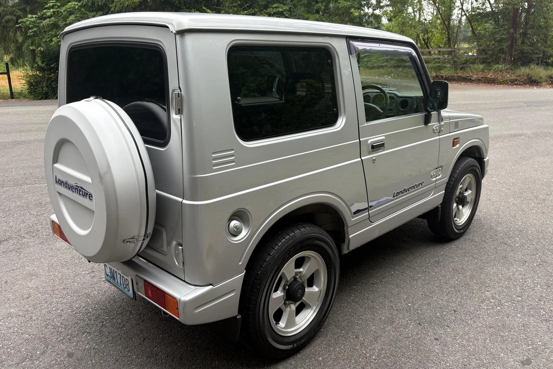 1998 Suzuki Jimny 2nd Gen - Image 4 of 31