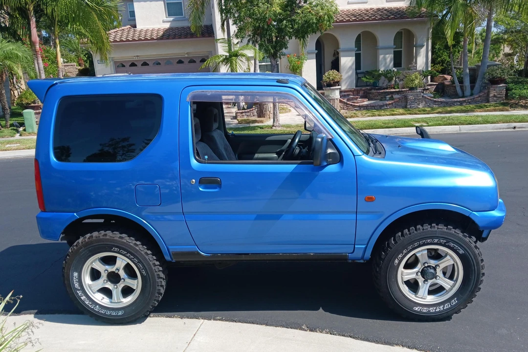 1998 Suzuki Jimny 3rd Gen - Image 3 of 31